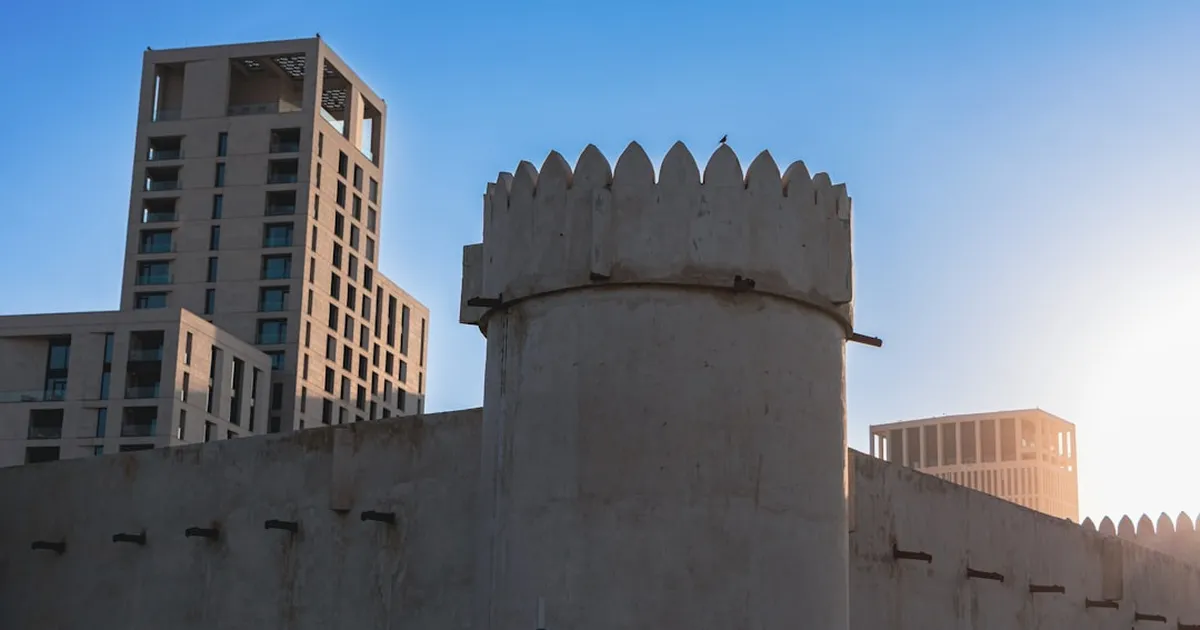 Middle East Crisis Hits UK Mortgages as Economy Stalls