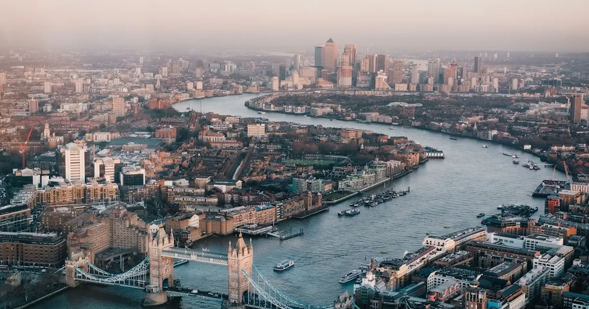 UK Finance Daily: Healey's Budget, EasyJet & AI Banking