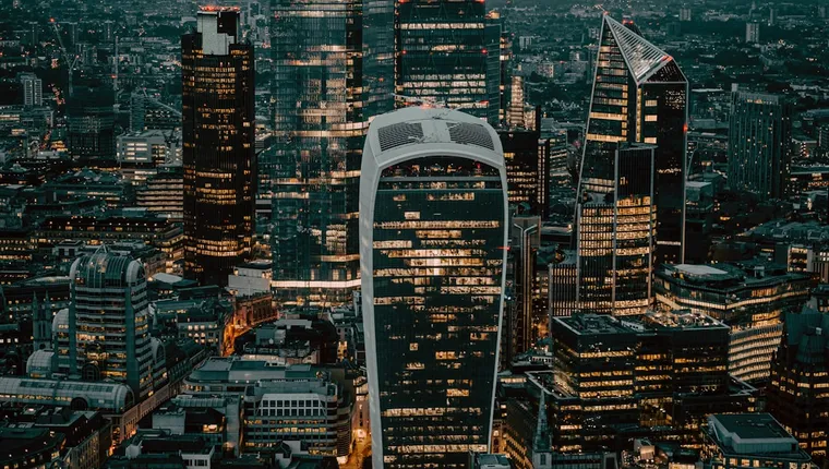 UK Finance Daily: Housing Hit, Tax Rows, and Scam Warnings