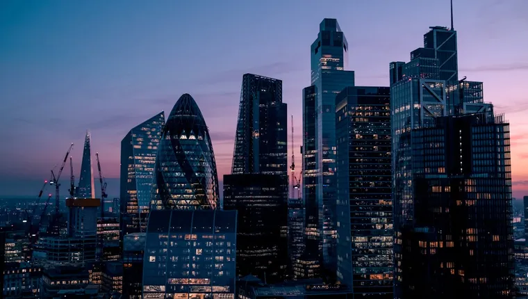 UK Finance Roundup: Energy Bills, Burnham's Spending & Apple's $5tn Milestone